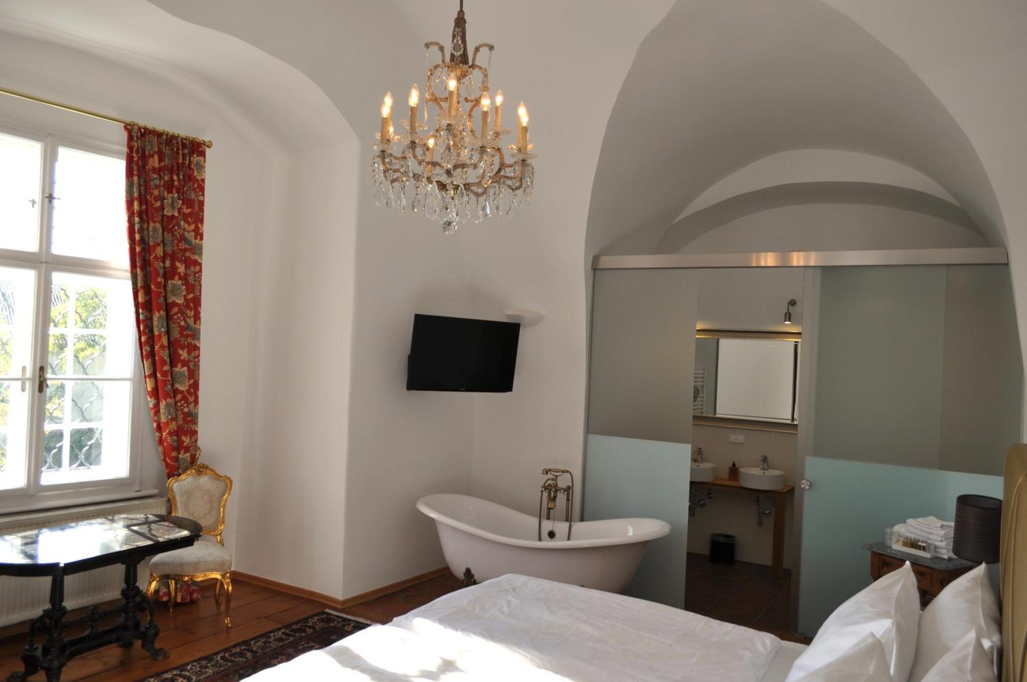 Schlosshotel Mailberg Luaran gambar