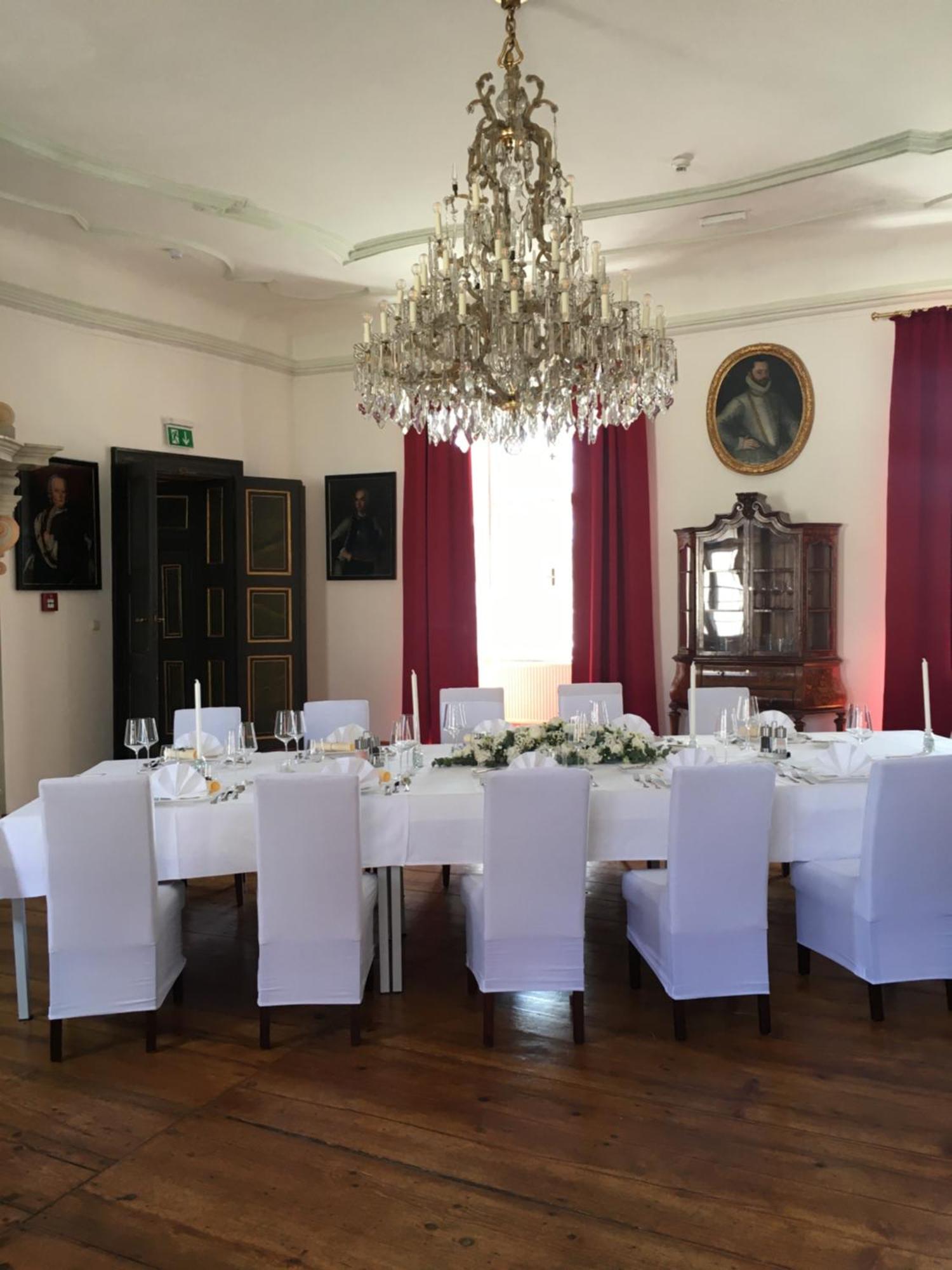 Schlosshotel Mailberg Luaran gambar