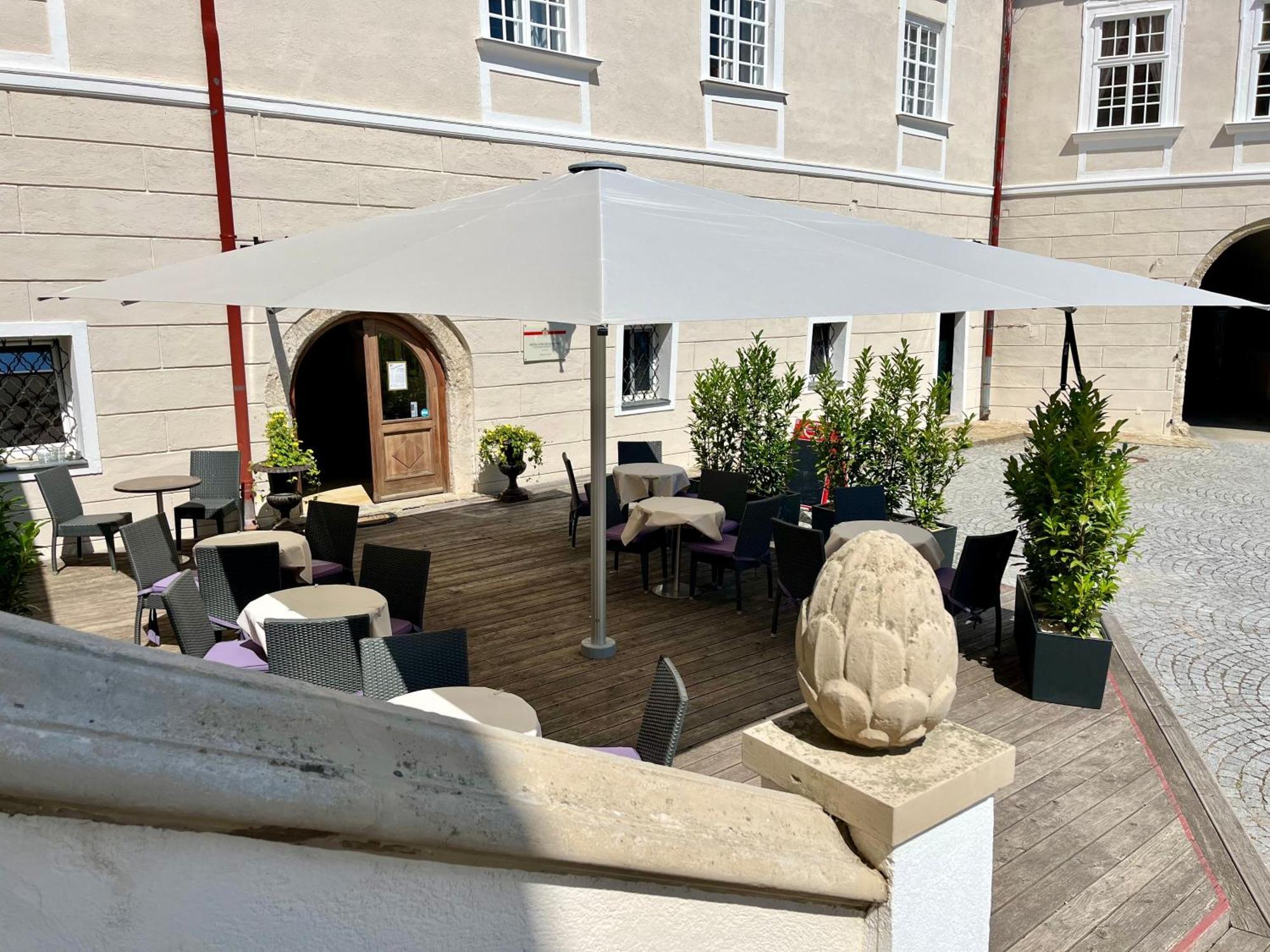 Schlosshotel Mailberg Luaran gambar