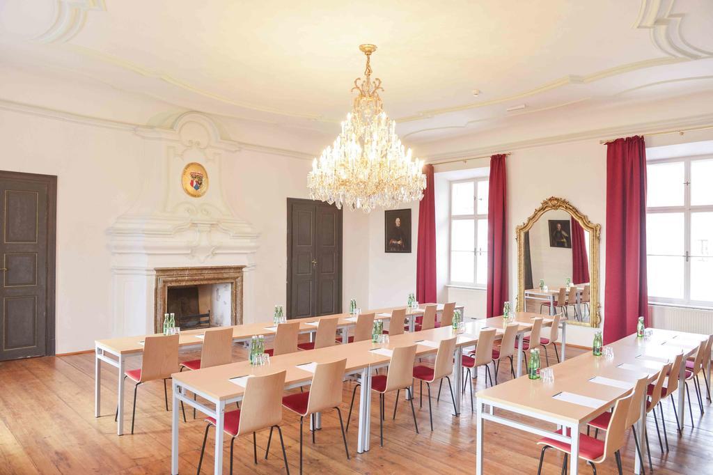 Schlosshotel Mailberg Luaran gambar